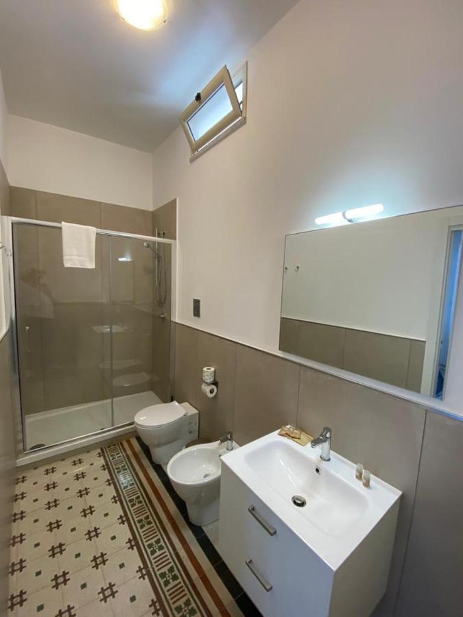 Al Parlatoio Del Centro Storico Apartment Palermo Luaran gambar